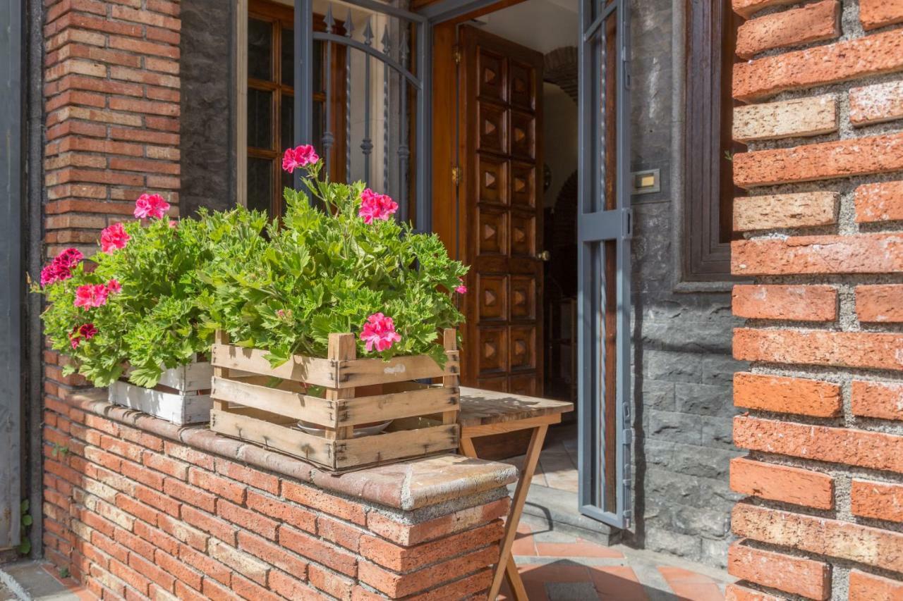 La Casa Di Iside A Mare CTA Exterior photo